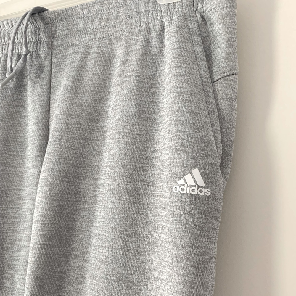 Adidas Sweatsuit Women Large - Picture 8 of 8